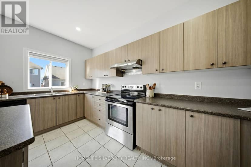 473 Tansley Street — photo 16 of 40