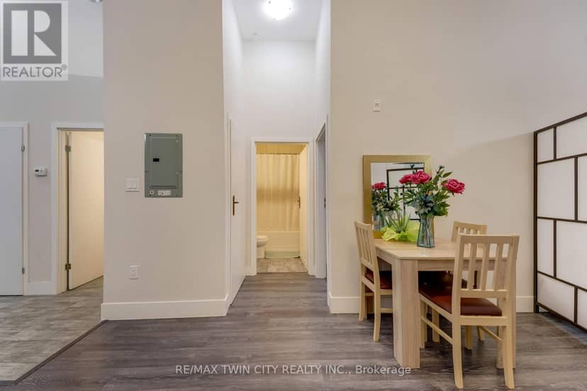 103 - 253 Albert Street — photo 20 of 37