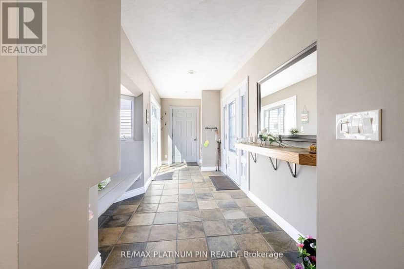 21 Longfield Drive, Kawartha Lakes, photo 2