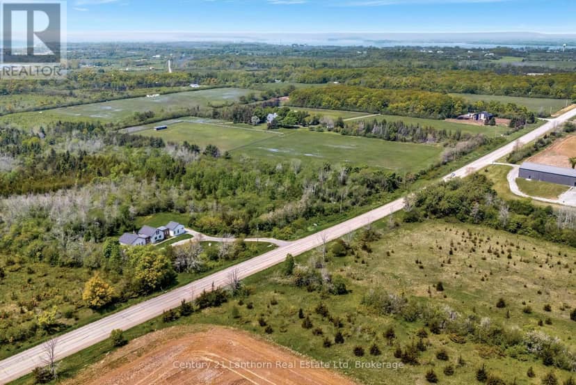 19487 Loyalist Parkway, Prince Edward County, photo 2