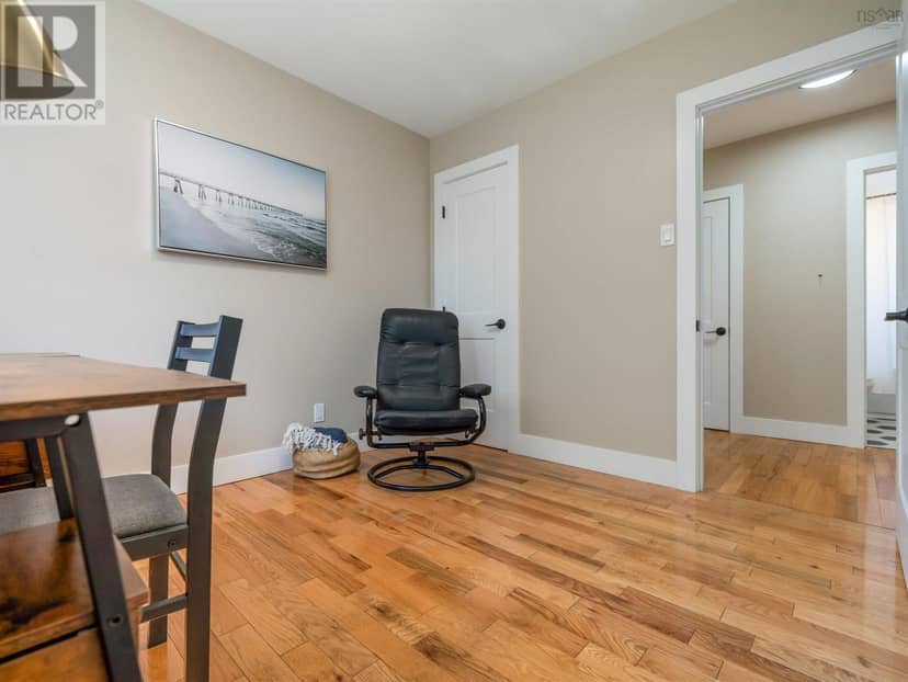 60 Wilmot Street — photo 25 of 40