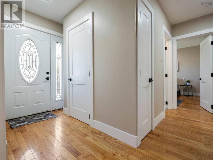 60 Wilmot Street — photo 3 of 40