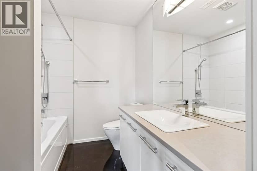 1119 15 Street NW — photo 37 of 40