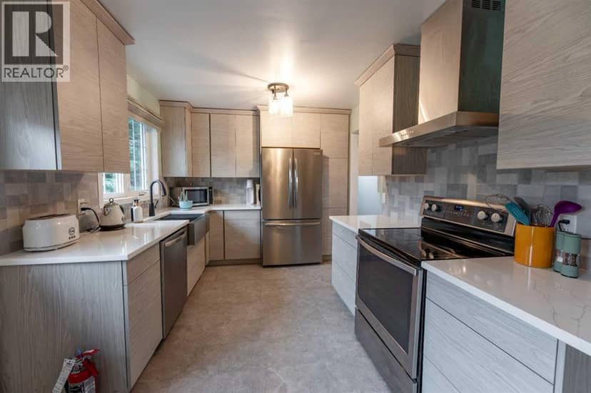 134 Clark Street, Hinton, photo 8