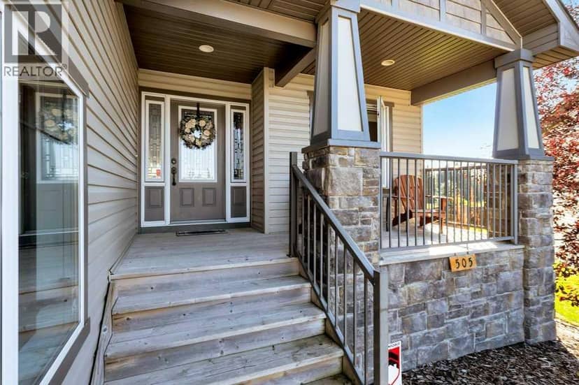 505, 500 Carriage Lane Place, Carstairs, photo 4