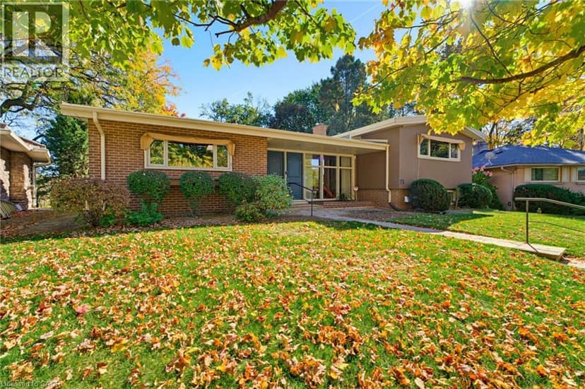 73 GRANT Boulevard, Dundas