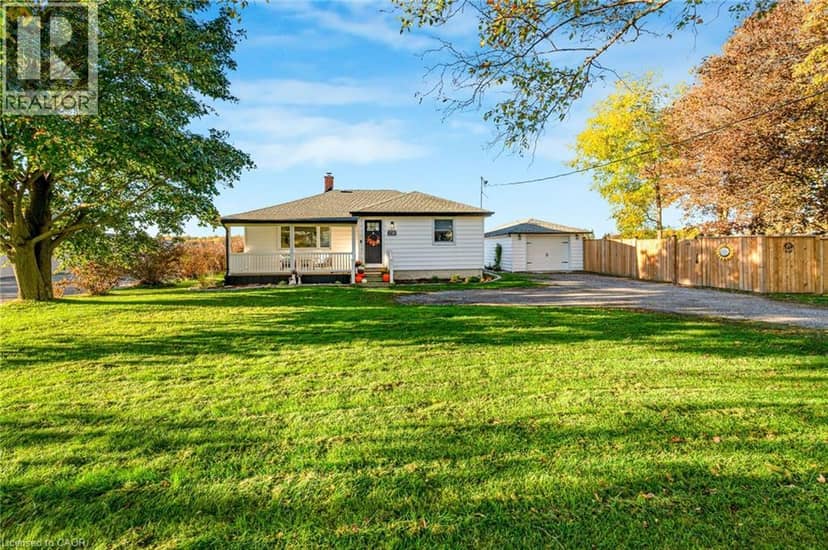 33305 RICHMOND Street, Lucan, photo 2