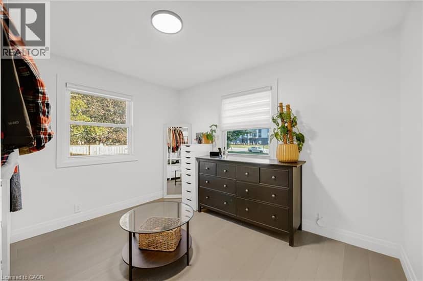33305 RICHMOND Street — photo 12 of 35