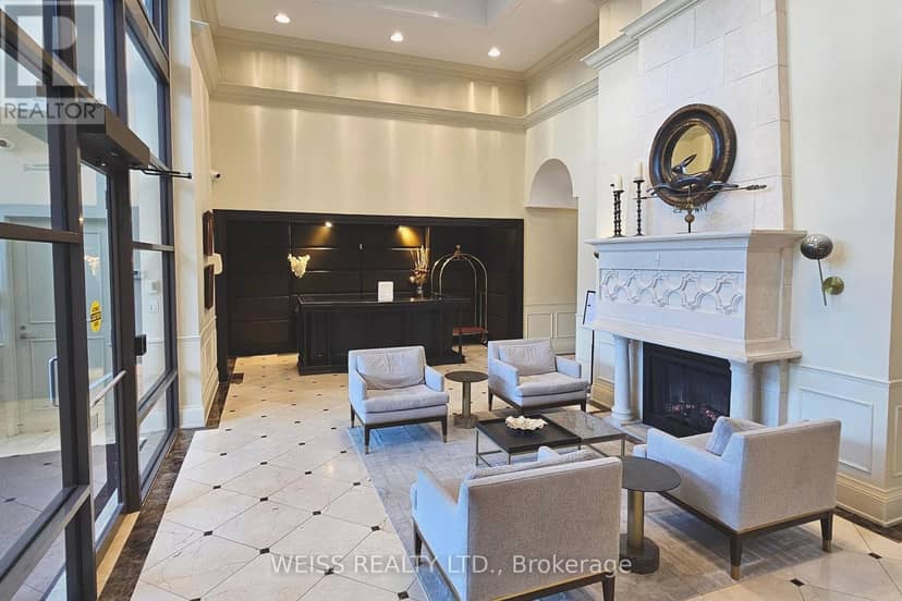 205 - 330 Red Maple Road, Richmond Hill, photo 5
