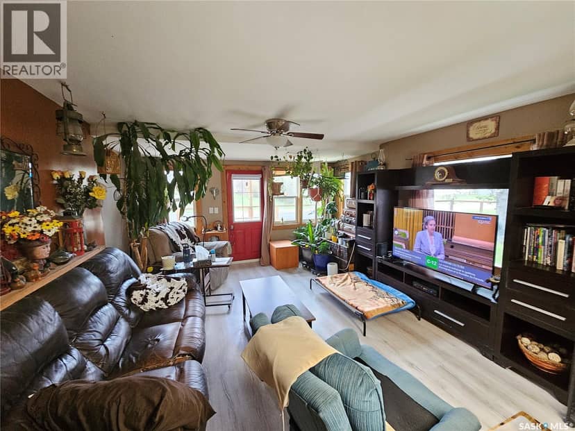 107 Carlyle STREET — photo 20 of 35