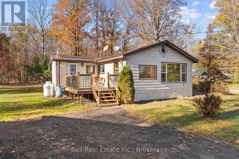 93 Northern Avenue, Trent Lakes, photo 2
