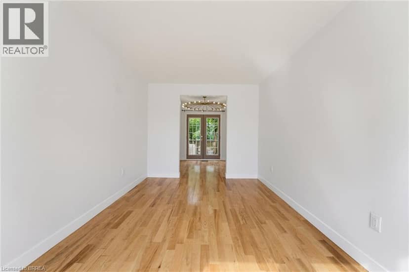 805 TATE Avenue, Hamilton, photo 7