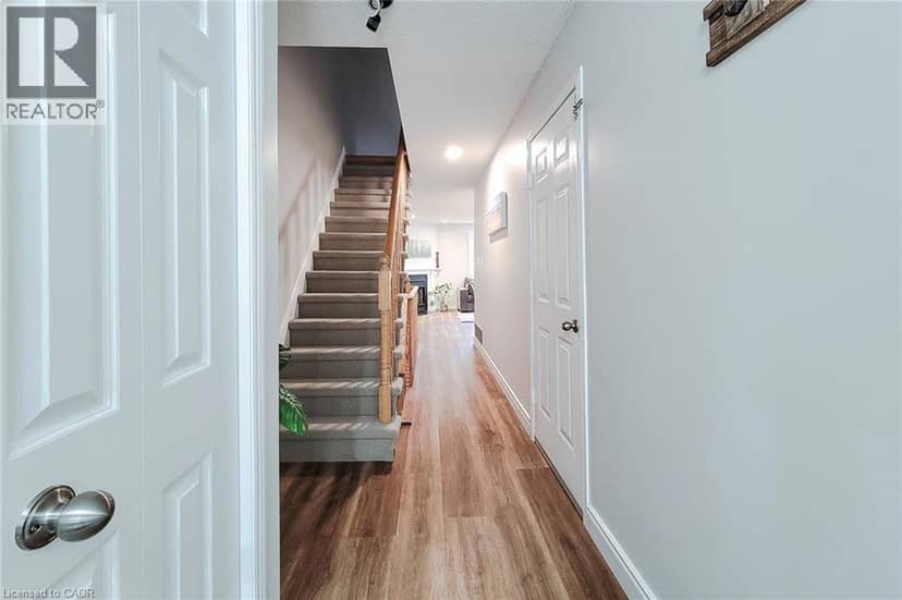 26 MOSS Boulevard Unit# 1 — photo 11 of 40