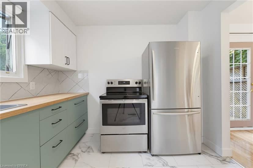 805 TATE Avenue — photo 15 of 40
