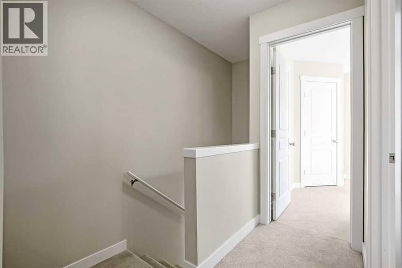 1014 Mckenzie Towne Villas SE — photo 20 of 40