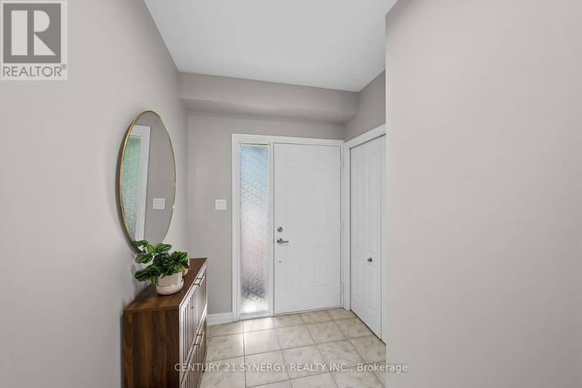 512 Cherokee Way, Ottawa, photo 4