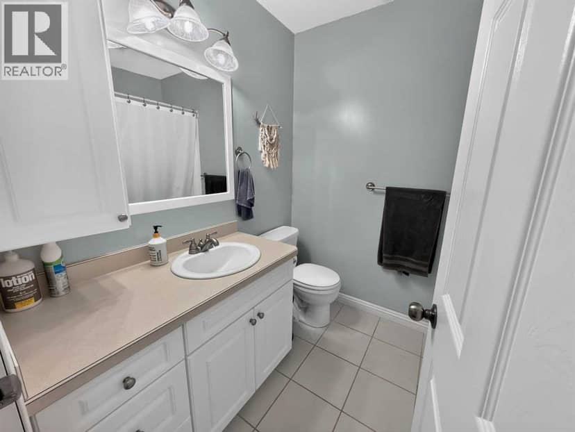 9210 101 Street — photo 19 of 30