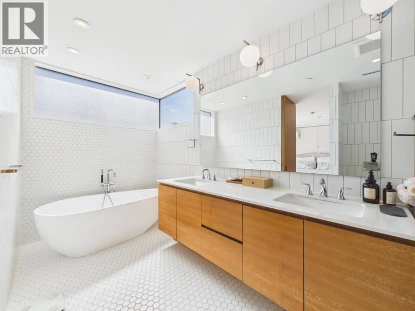 2996 W 11th Avenue — photo 33 of 38