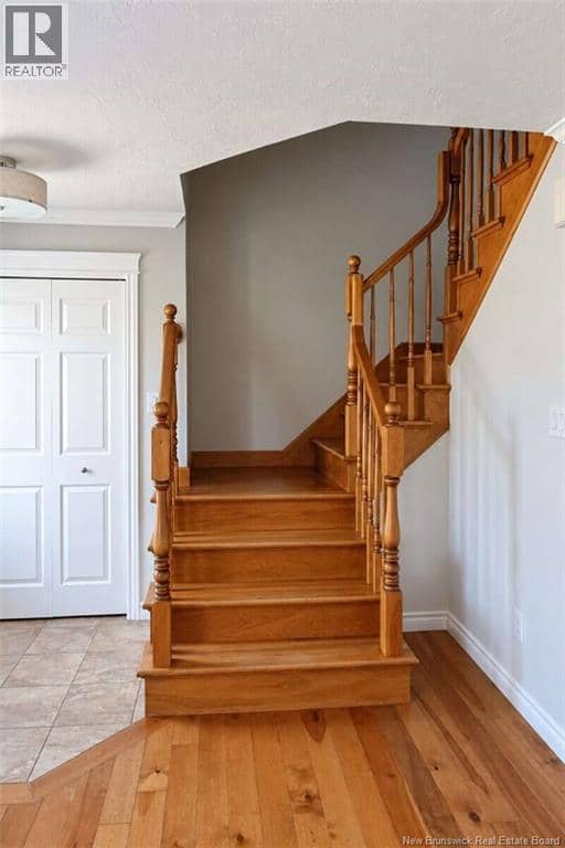 34 Tanya Crescent — photo 10 of 32