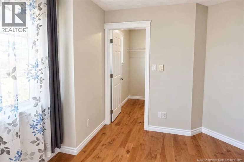 34 Tanya Crescent — photo 15 of 32
