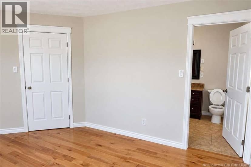 34 Tanya Crescent — photo 16 of 32