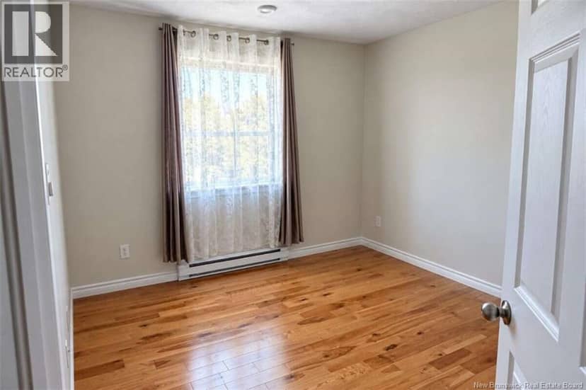 34 Tanya Crescent — photo 24 of 32