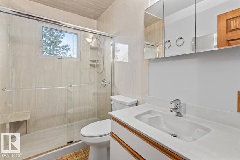 17 Garnet Cr — photo 18 of 40