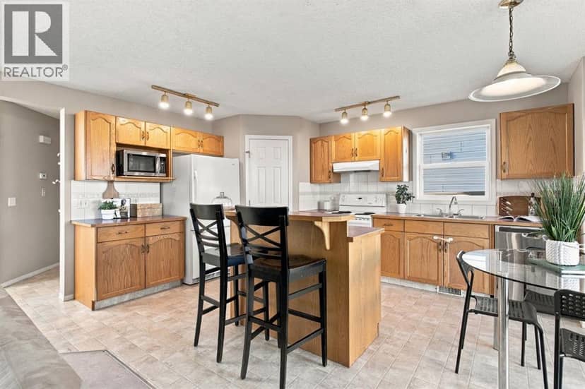 234 Chapalina Place SE — photo 12 of 40