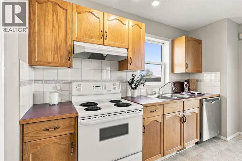 234 Chapalina Place SE — photo 15 of 40