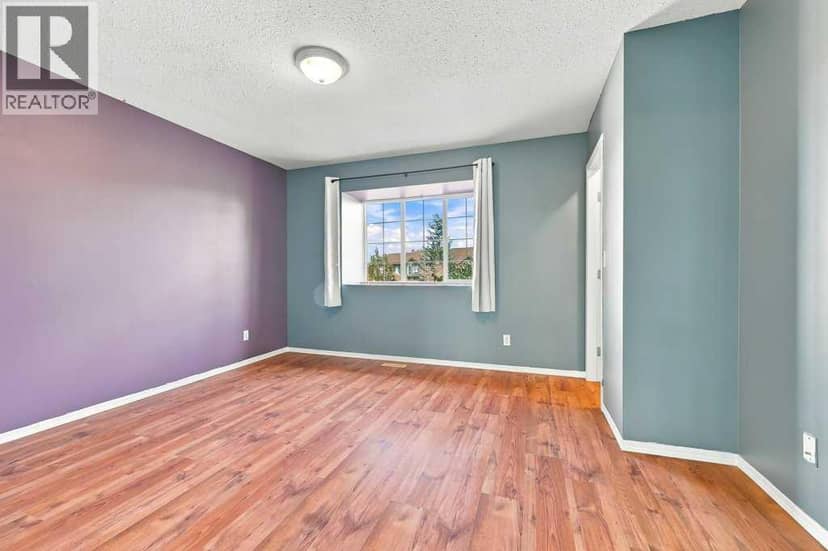 303, 2005 Luxstone Boulevard SW — photo 11 of 31