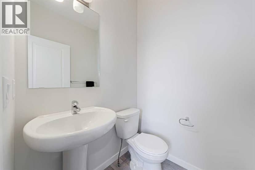 1042 Carrington Boulevard NW — photo 13 of 31