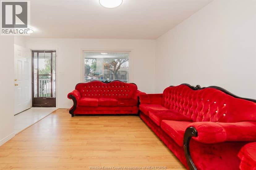 3444 Hemlock — photo 9 of 23