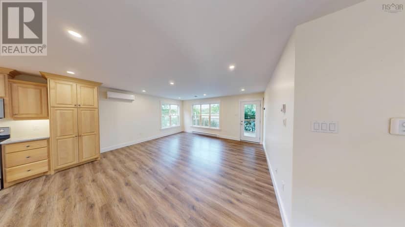 40 Tucker Lake Road — photo 10 of 31
