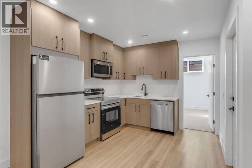 520 22 Avenue NW — photo 38 of 40