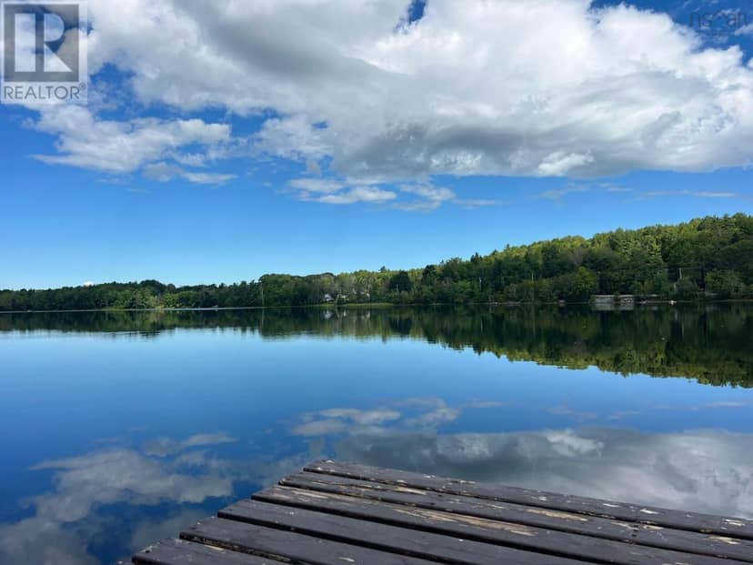 40 Tucker Lake Road, Beaver Bank, photo 4