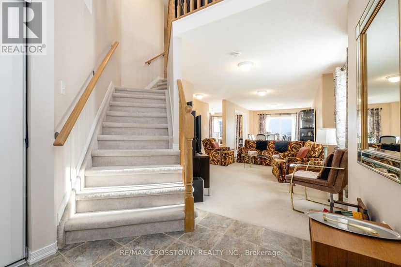 2197 Nevils Street, Innisfil, photo 6