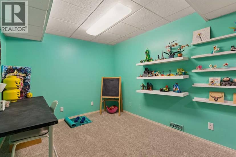 118 Brae Glen Lane SW — photo 27 of 40