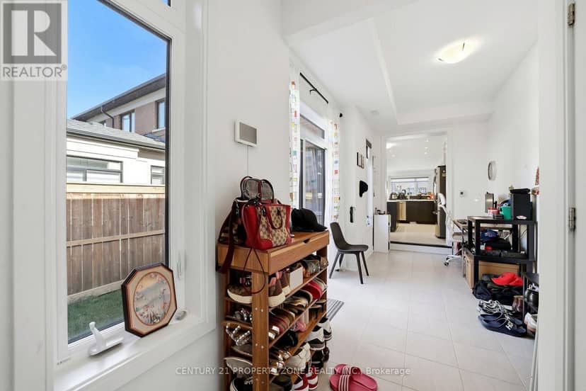 100 Pearman Crescent — photo 23 of 40