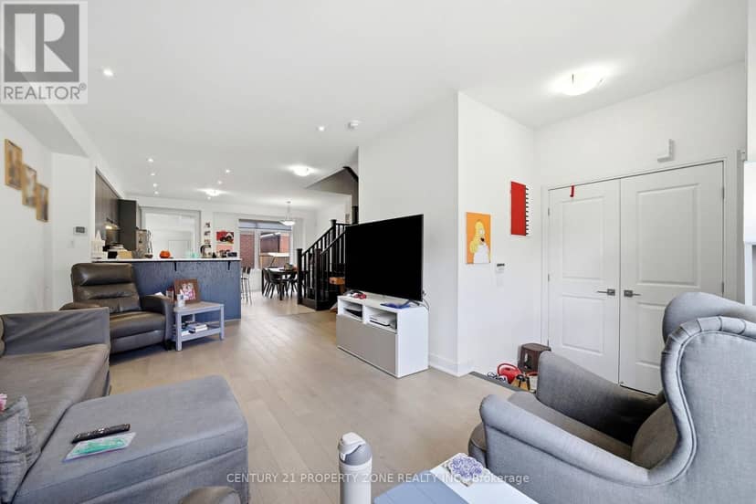 100 Pearman Crescent — photo 9 of 40