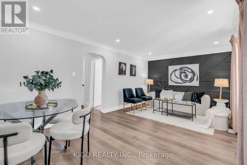 54 Tweedsmuir Avenue, London East, photo 3