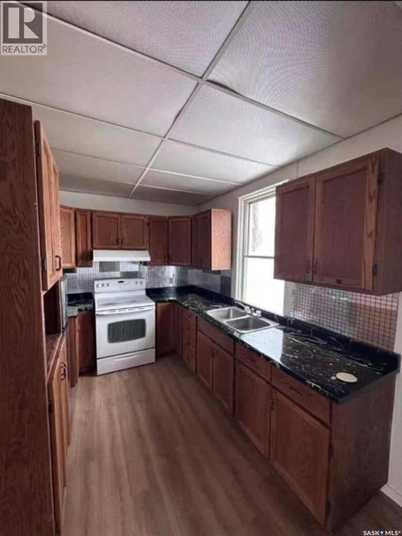79 Agricultural AVENUE — photo 18 of 22