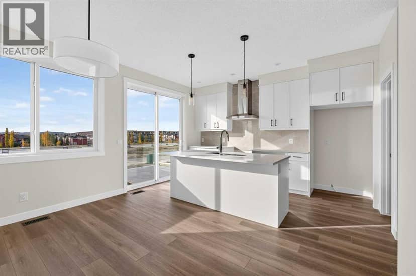 165 Silver Spruce Road SW — photo 10 of 32