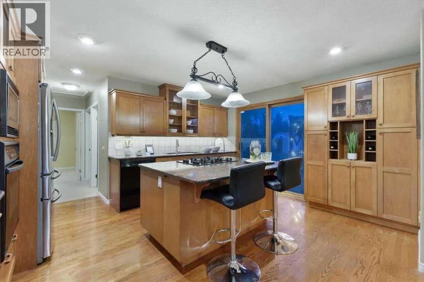 124 Oakmoor Place SW, Calgary, photo 8