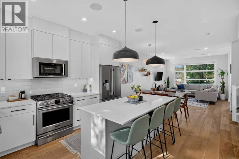 1950 12 Street NW — photo 11 of 34