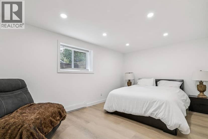 3812 3 Avenue SW — photo 38 of 40