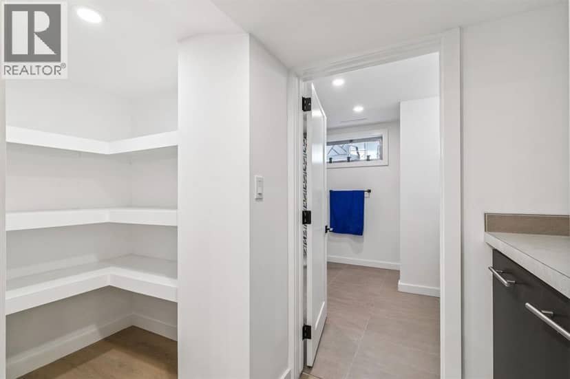 3812 3 Avenue SW — photo 37 of 40