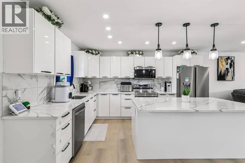 3812 3 Avenue SW — photo 13 of 40