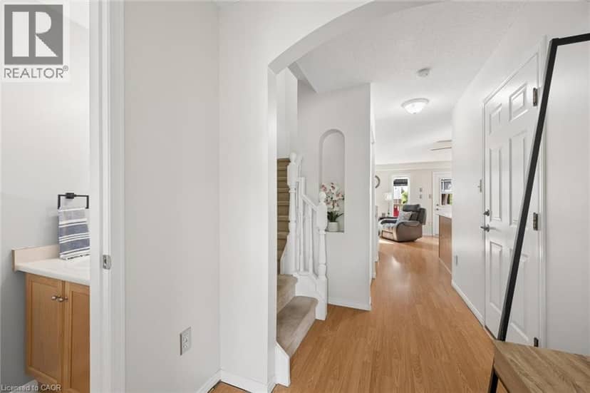 67 APPLE TREE Drive, Kitchener, photo 7
