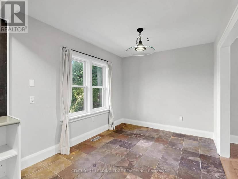 108 Frederick Street — photo 10 of 34