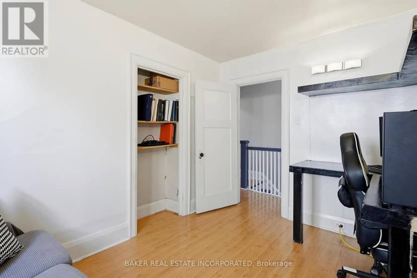 1867 Dufferin Street — photo 27 of 40